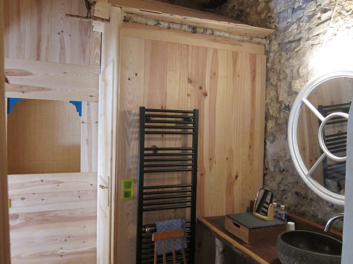 Le Murmure De La Falaise Bed & Breakfast Beaumont-le-Roger Exterior photo